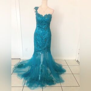 Flirt by Maggie Sottero, One Shoulder, Mermaid! Evening Gown